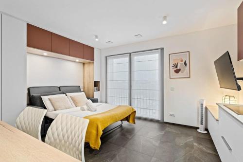 Classy Studio near to Cloche d'Or